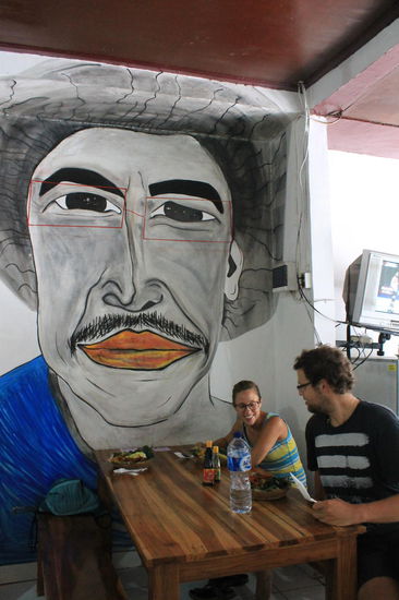 In unserem Lieblings-Nasi-Campur-Place in Ubud mit unserem spanischen Freund, den wir in unserem Homestay in Kuta Lombok kennen gelernt haben und auf Gili Air und in Ubud wieder getroffen haben