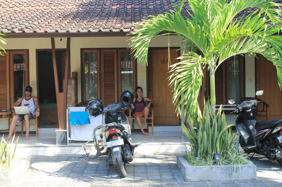 Unser Motorhome "Surfer Village"