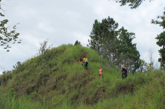 morgendliche Wanderung zum Aussichtspunkt ueber Malaybalay