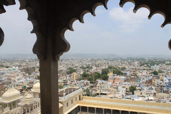Blick vom Palace aus auf die "weisse" Stadt Udaipur