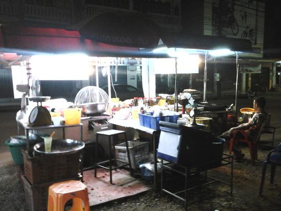 Typische Garkueche an der Strasse