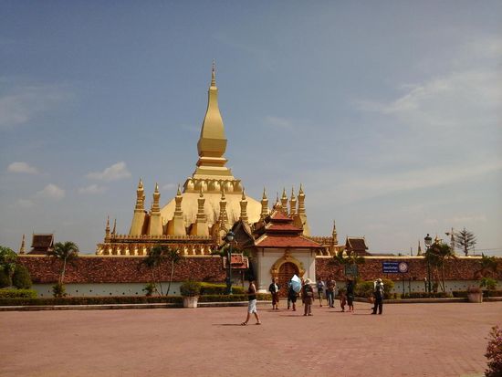 That Luang: bedeutendstes religioeses Monument des Landes