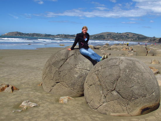 Fast wie riesengroße Fußbälle am Strand: die Moeraki Boulders.
