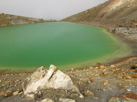An den Emerald Lakes.