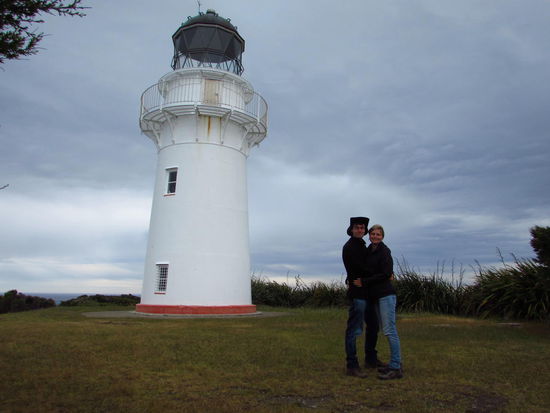 East Cape Lighthouse - der östlichste Leuchtturm der Welt.
Man hört schon das Brodeln des nahen Rands der Erdscheibe 
