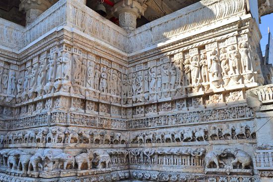 Bohrwadi Jain Tempel im Zentrum von Udaipur