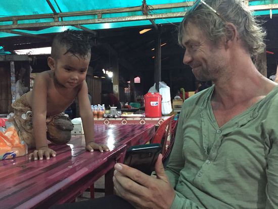 Technische Unterhaltung unter Jungs 