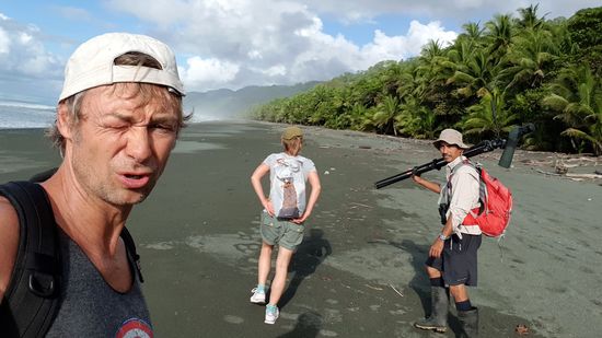 Streckenweise geht es auch am Strand entlang