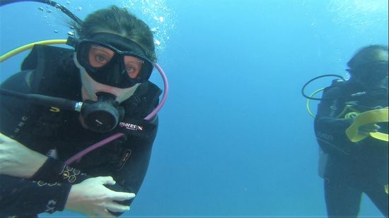 Ob an Land oder Unterwasser, Anja kann alles!