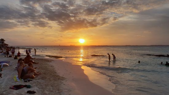 Playa Coco im Sonnenuntergang