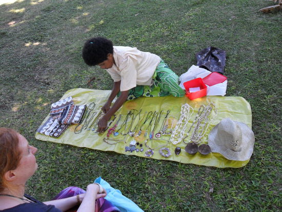Mit einem Einkauf unterstützt man das ganze Dorf