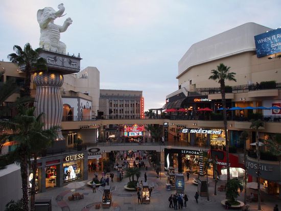 Am Hollywood Boulevard