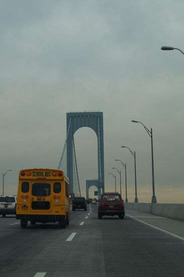 die Whitestone-Bridge auf dem Weg nach New York