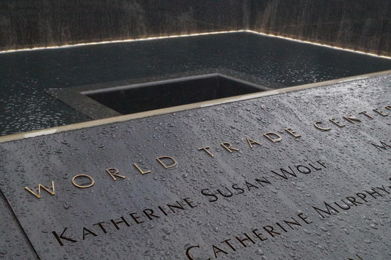 das 9/11 memorial an der Stelle, an der die Zwillingstürme ursprünglich standen