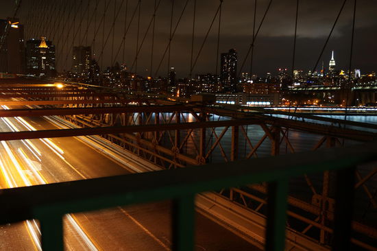 Blick von der Brooklyn Bridge auf Uptown New York