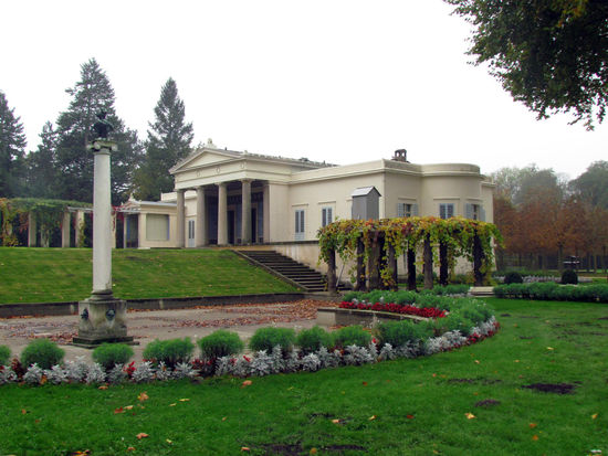 Schloss Charlottenhof