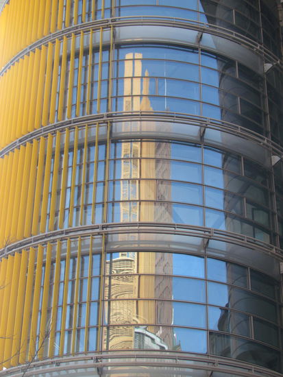 Spiegelung am Potsdamer Platz