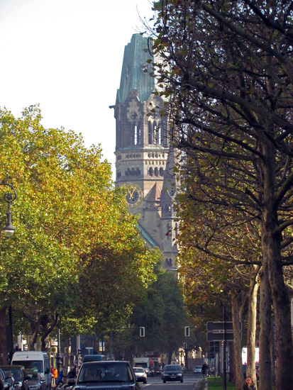 Kaiser Wilhelm Gedächniskirche, besser bekannt als Hohler Zahn