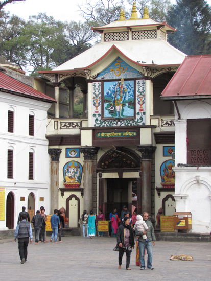 Haupteingang zum Pashupatinath Tempel