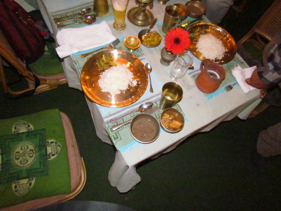 Dhal Bhat und andere Köstlichkeiten