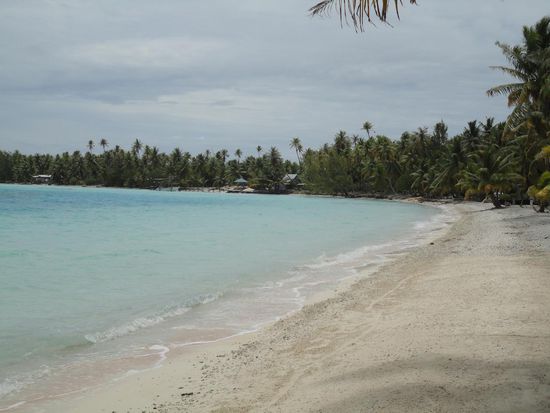 Am Strand von Takapoto
