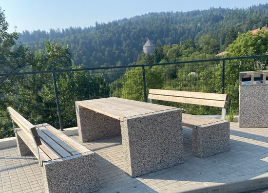 Frühstück an einer Sitzgruppe