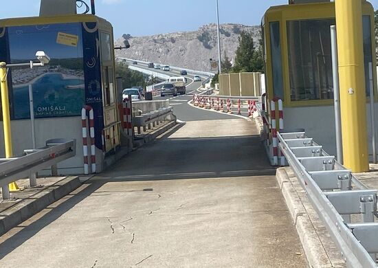 langsam an die Brücke herangepirscht