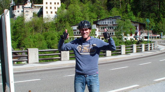 ....auf gehts lieber mit nem Helm !!!!