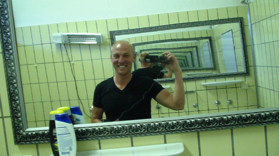 ---langeweile im Waschraum..