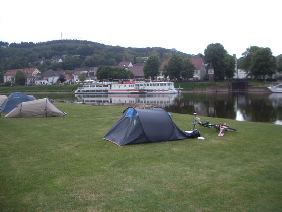 ..Campingplatz in Bad Karlshafen direkt an der Weser