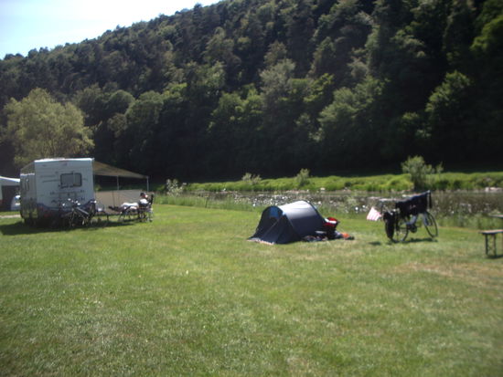 Campen direkt an der Fulda