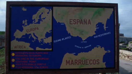 Hinweistafel am südlichsten Punkt Europas