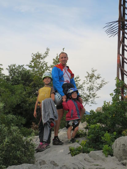 Irgendwann erreicht jeder das Gipfelkreuz - alles eine Frage der Zeit.