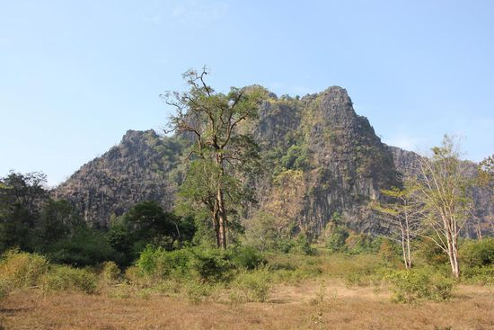 Aus der Stadt heraus und hinein in die Karstberge. Die Vorfreude auf das Klettern hier war groß