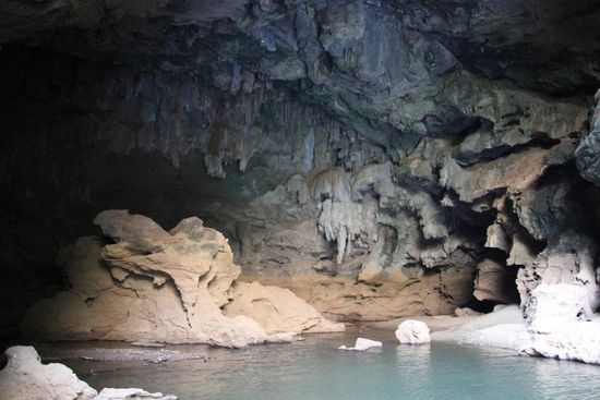 Die große Höhle hinter der Kletterlodge