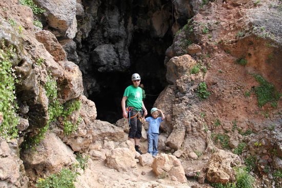 Erstmal die Gegend und die Kletterrouten auskundschaften...