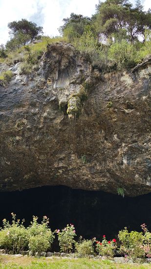 Die Grotta Della Beaume