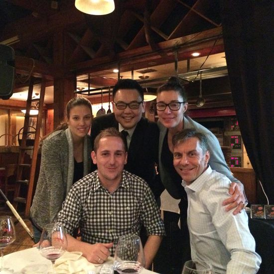 Im Restaurant mit Willi, Corine, Jo