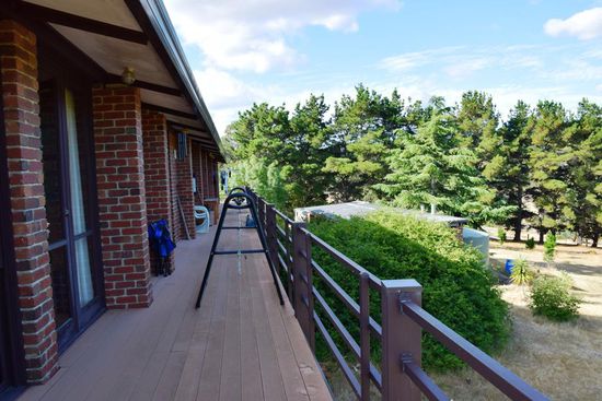 Ausblick vom Balkon mit Sicht auf das grosse Land von Brigitte und Vaclav