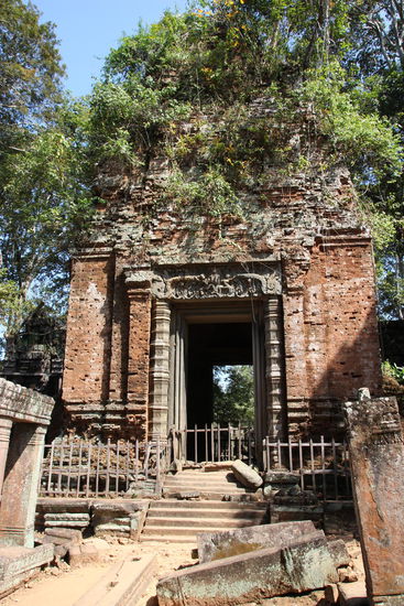 Prasat Krahom