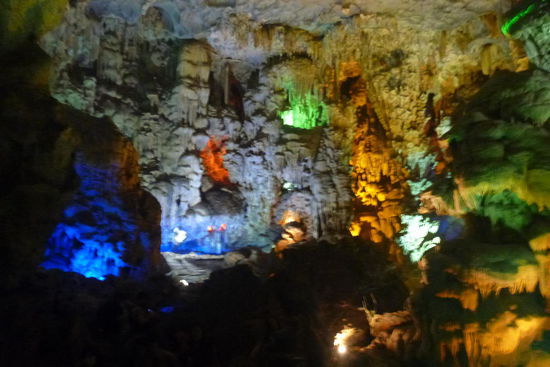 Höhle (bin mir nicht sicher ob ich das Bild hätte drehen müssen)