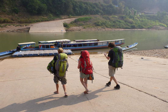 auf dem Weg zum Boot