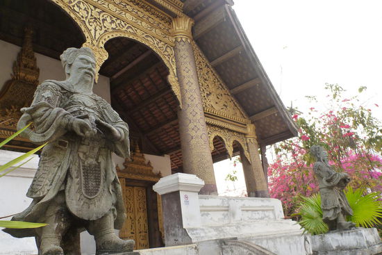 ein anderer der vielen Tempel