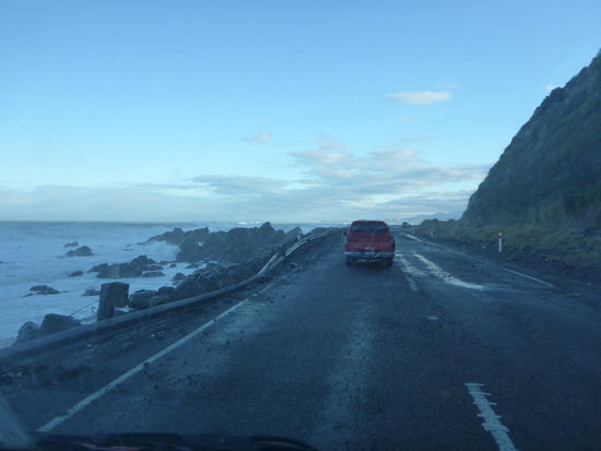 Wellengang auf der Straße  bzw. das Resultat
