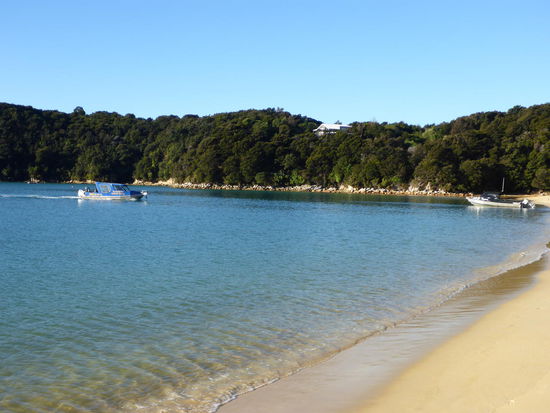 da kommt das Wassertaxi...