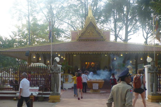 Schrein bei den Königlichen Gärten