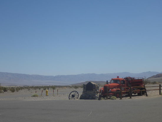 Stovepipe Wells Village