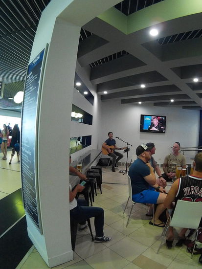 Live Musik auf dem Brisbaner Flughafen