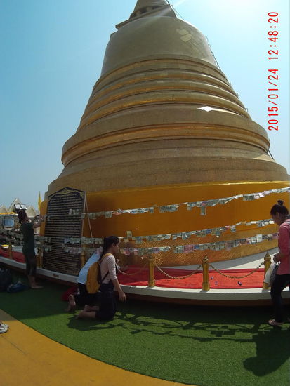 Geldspenden auf der Wäscheleine