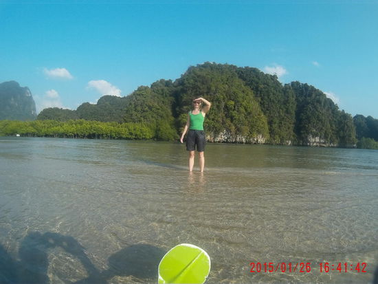 Ich sehe ein Boot, endlich nach mehr als 180 Sekunden auf dieser einsamen Insel